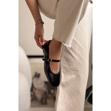 Nişantaşı Shoes Jeremi Siyah Kırışık Mat Kemer Detay Düz Taban Kadın Babet