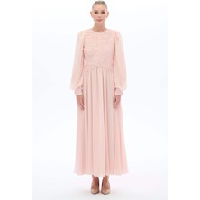 Arası Biye Detaylı Piliseli Elbise Pembe