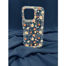 Çiçekli Desen 15 Pro Max Uyumlu Kılıf