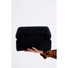 Heybes Kadın Siyah Deri Detaylı Süet Clutch El Çantası
