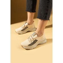 Pembe Potin Taş Detaylı Bağcıklı Triko Rahat Taban Kadın Sneakers 36-871-25