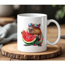 BB Design Karpuz Yiyen Kapibara Tasarımlı Beyaz Seramik Baskılı Kupa Bardak 330 ml