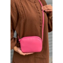 Kadın Fuşya Ayarlanabilir Çapraz Askılı Omuz Çantası