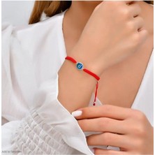 Sylvery Jewels - 10 mm Şeffaf Açık Mavi Göz Nazar Boncuğu Kırmızı İpli Makrome 925 Ayar Gümüş Bileklik