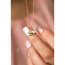  Arılı Model Mineli Beyaz Taşlı Bereket Şans Sembolü 925 Ayar Gümüş Zincir Kolye