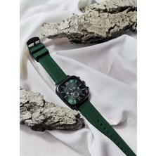 Luna Jewelry Iron Pulse Silikon Kordon Erkek Saati