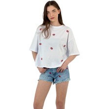Kadın Dudak Desenli Oversize Basic Beyaz Tişört