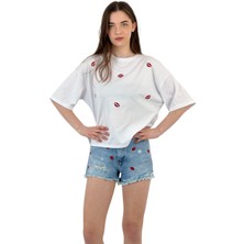 Kadın Dudak Desenli Oversize Basic Beyaz Tişört