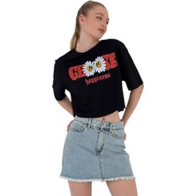 Kadın Oversize Çiçek Baskı Kısa Siyah Crop Tişört