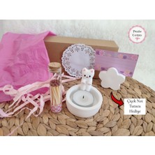 Özel Süslü Kutuda Üşüyen Kedi Mumluk & Kibrit & Çiçek Not Tutucu Hediyeli - Mum Fiyata Dahildir