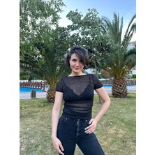 Kadın Siyah Transparan Bisiklet Yaka Yanları Büzgülü Bluz	