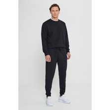 Altınyıldız Classics Erkek Siyah Standart Fit Normal Kesim 2 İplik Cepli Rahat Recycle Pamuklu Jogger Eşofman Altı