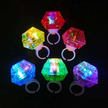 Ynt İthalat Kristal Tasarımlı LED Glow Işıklı 3 Modlu Pembe Yüzük 3.5 x 5 cm
