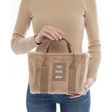 El-Omuz ve Kol Kullanımına Uygun Peluş The Tote Bag Kadın Çanta