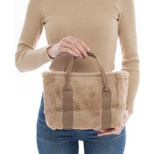 El-Omuz ve Kol Kullanımına Uygun Peluş The Tote Bag Kadın Çanta