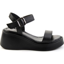 Bambi Siyah Leather Kadın Sandalet K05359032203