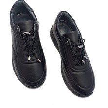 Deri Siyah Renk Bagcıklı Ortopedik Taban  Kadın (Anne) Ayakkabı