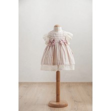 Isabella Pembe Dantel Elbise ve Fiyonk Detay