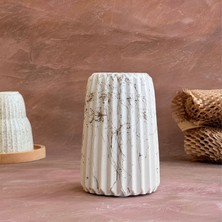 Çizgili Beyaz Vazo, Iskandinav Stil Minimalist El Yapımı Düz Beyaz Beton Vazo, 15 cm