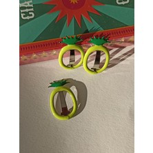 Ananas   Çocuk    Toka