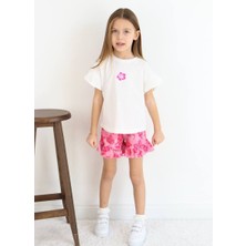 Tiny Style Kids Kız Çocuk Çiçek Detaylı Tshirt ve Şort Takım 4-5 Yaş