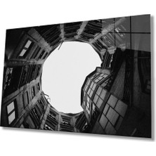 Marsilyan- Siyah Beyaz  Aşağıdan Yukarı Doğru