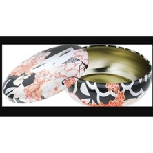 Teneke Kutu Kayo Antika Görünümlü Nostaljik Sanat Japon Bebek Kokeshi Süsleme 1 Adet