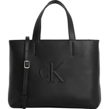 Calvin Klein bayan çantaları