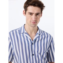 Mustang Relaxed Mavi - Beyaz Çizgili Erkek Gömlek M5SM-GML1053