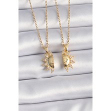 316L Çelik Gold Renk Zirkon Taşlı Güneş Model Işleme Yazı Detay Arkadaş Kolyesi