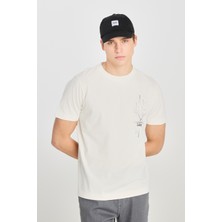 %100 Pamuk Regular Fit Normal Kesim Bisiklet Yaka Baskılı Ekru Tişört