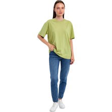 Yakamor Kadın Oversize T-Shirt