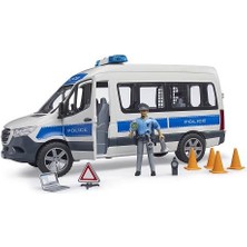 Bruder MB Sprinter Polis Minibüsü, Sürücüsü ve Aksesuarları BR02683