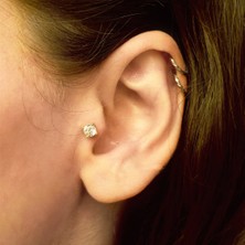 Lilarote Pırlanta Tektaş Tragus Küpe