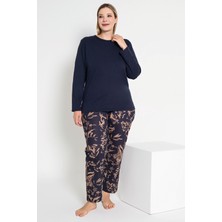 Kadın Lacivert Renkli Çiçek Desenli Uzun Kollu Pijama Takımı B-49