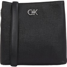 Calvin Klein Siyah Kadın Çapraz Çanta K60K613179