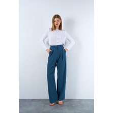 TK241059 Qustyle Saç Örgülü Çiçekli Kazak