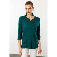Desen Triko Kadın Açma Yaka Nakış Işlemeli Penye Bluz Yeşil