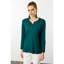 Desen Triko Kadın Nakış Işlemeli Uzun Kollu Penye Bluz Yeşil