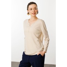 Kadın Açma Yaka Düğmeli Triko Bluz Bej