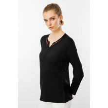 Desen Triko Kadın Sıfır Yaka El Nakışı Işlemeli Bluz Siyah