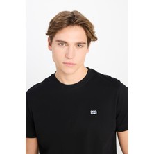 Regular Fit Normal Kesim Bisiklet Yaka Pamuklu Siyah Tişört
