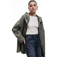 Koton Bağlama Detaylı Fermuarlı Cepli Kapüşonlu Suni Deri Yağmurluk