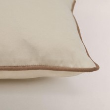 Efe Biye Detaylı Düz Kırlent Kılıfı
