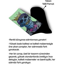 Tacını Takmış Kurukafa Çorap - Şıklığına Şıklık Kat! - Unisex