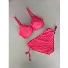 Kadın Canlı Pembe Desenli Büyük Beden Astarlı Bikini Takım HZL25S-LC4004