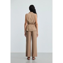 Gusto Beli Ip Kemerli Tencel Bluz - Vizon