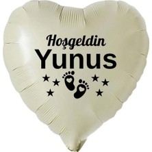 18 Inç Retro Beyaz Renk Yeni Doğan Kişiye Özel Hoşgeldin Bebek Yazılı Ayak Figürlü Kalp Folyo Balon