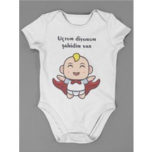 Sevbano Uçtum Diyorum Şahidim Var ! Yazılı Pamuklu Yumuşak Unisex Çıtçıtlı Body Zıbın