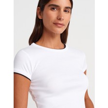 Dilvin 31750 Kontrast Kısa Kollu Tshirt-Beyaz